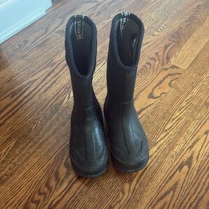 Kids bogs boots size youth 13 youth